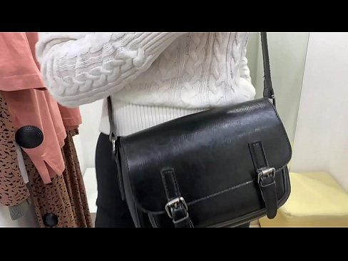 ❤️ Public masturbation sa batan-ong bitch FeralBerry nga adunay dildo sa fitting room ❤ Porno vk sa amon ❌️