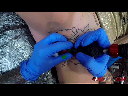 ❤️ Si Sully Savage adunay tattoo sa iyang clitoris ❤ Porno vk sa amon ❌️